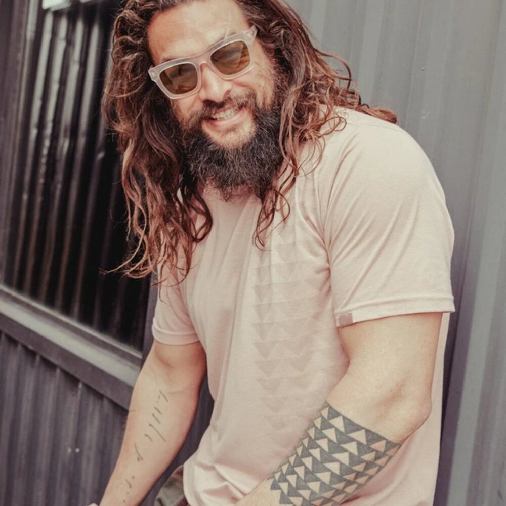 NWT UNISEX Jason Momoa's Nakoa Tee in Dirty Pink, size XXL